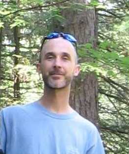 Daniel Kneeshaw